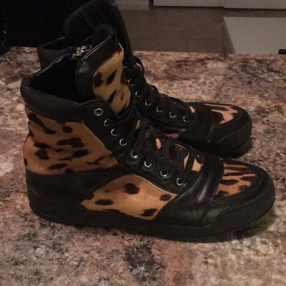 Rare cheetah print balmain sneakers